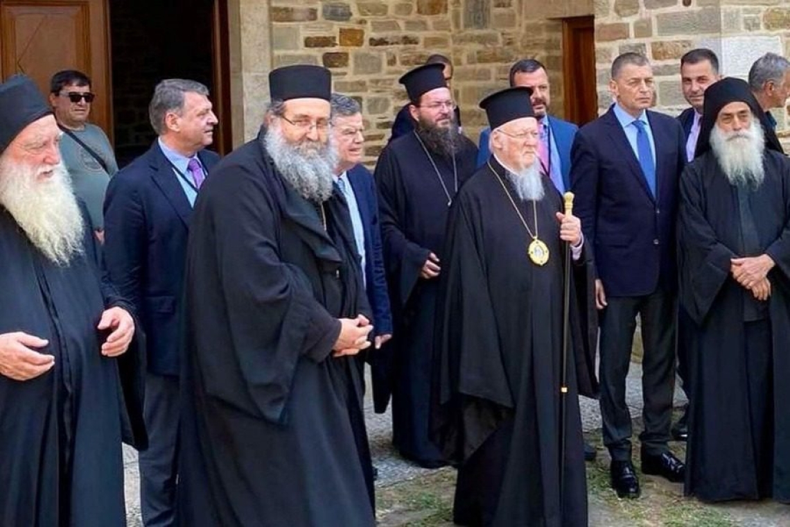 Οι αλλαγές του Αλκιβιάδη Στεφανή στο Άγιο Όρος